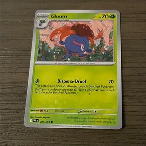 Pokemon Trading Card - Gloom with Green and Orange